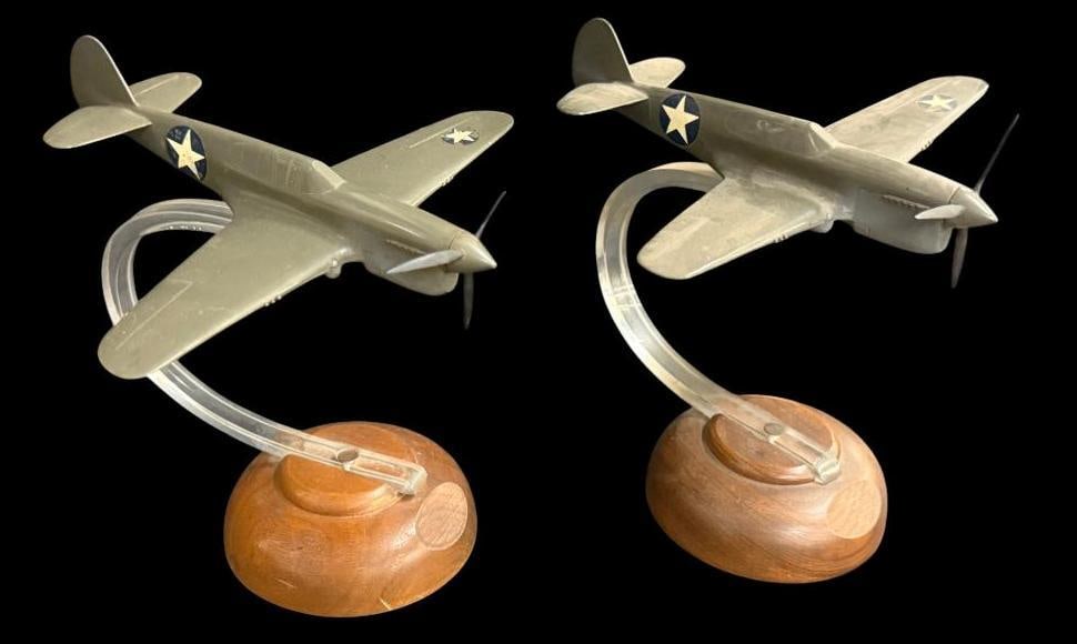 2 WW2 Curtiss P-40 factory desktop models: 2 WW2 Curtiss P-40 factory desktop models. approx. 6 x 6 x 6 inches.