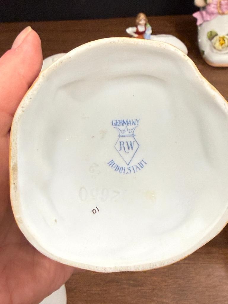 Bisque Easter figurines and more - 9