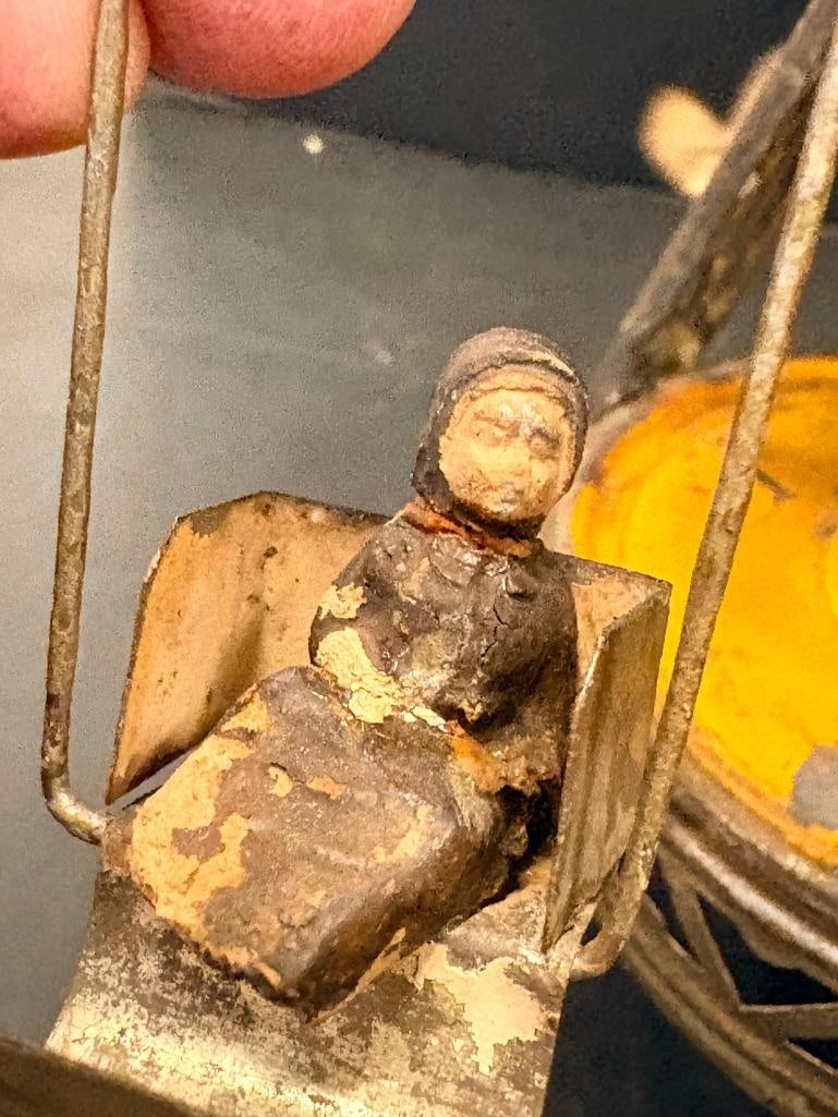 Wind Up Flying Carousel - 6