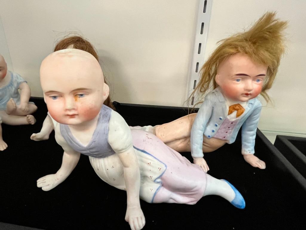 5 Bisque figurines - 2