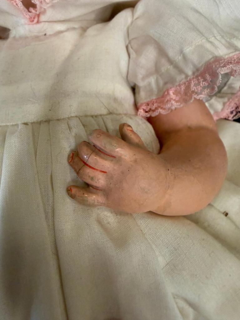 2 porcelain dolls - 4