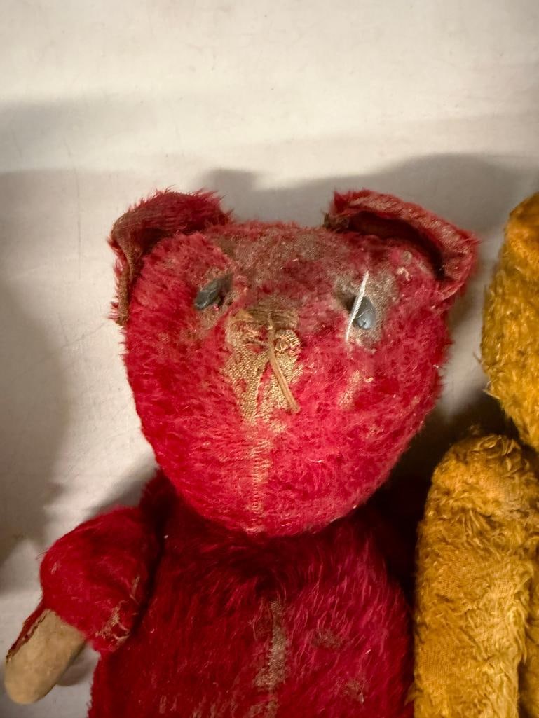 3 antique teddy bears - 2