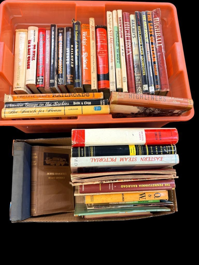 Railroad books, magazines, etc.: Railroad books, magazines, etc. Approx. 42 pieces.
