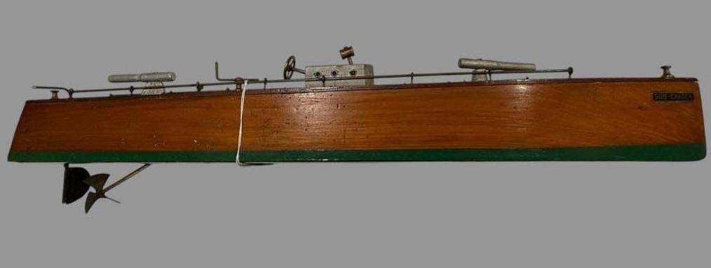 Wood wind up toy boat Sub Chaser (1 of 5)