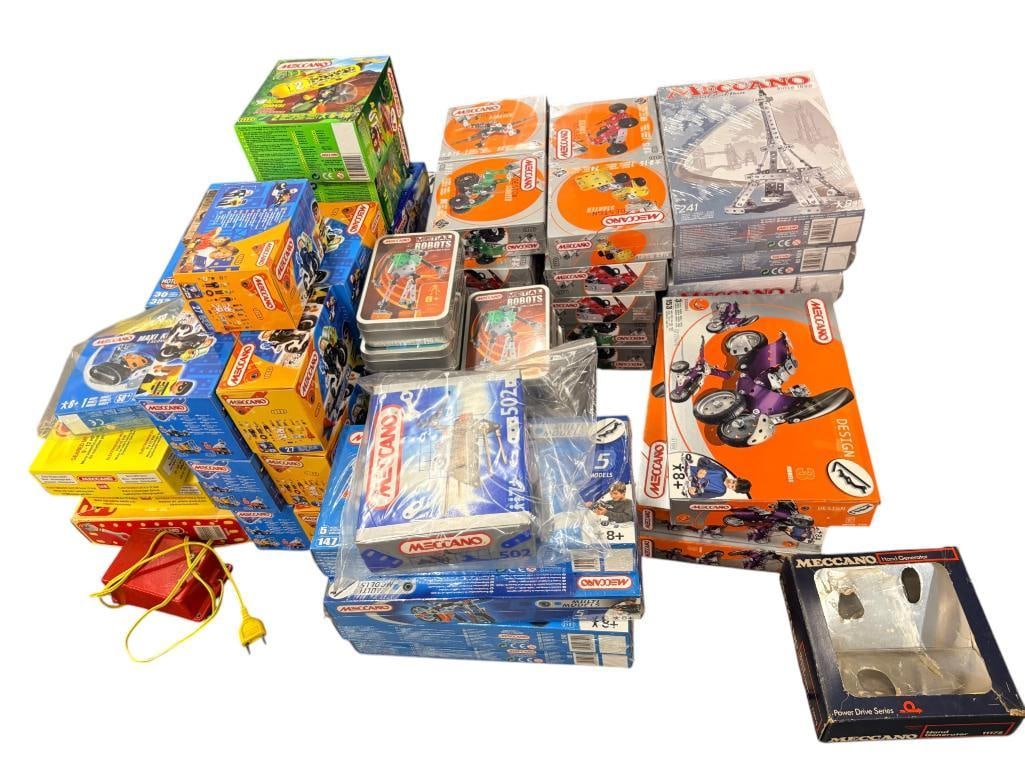 Group of Meccano Toys most New in Box: Group of Meccano Toys Most are New in Box. Including Metal Robots, Eiffel Tower and more. Approx. 59 sets