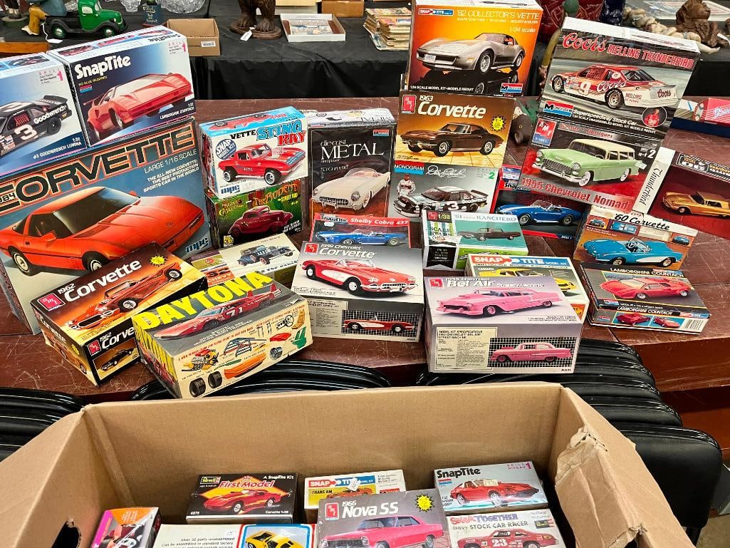 46 Toy model car kits (1 of 8)