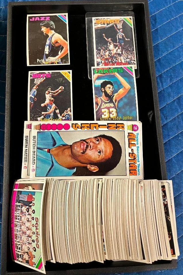 1975 Topps Basketball cards: 1975 Topps Basketball cards, near complete set with all key cards.