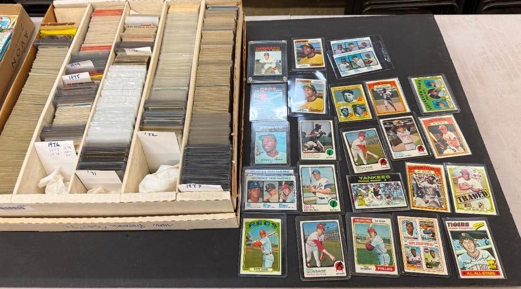 1970's Topps Baseball Card Lot (1 of 8)