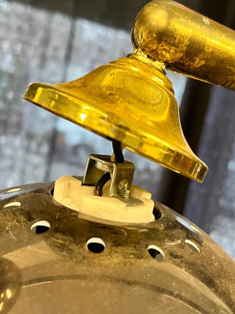 3 Bulb Arc floor lamp - 4