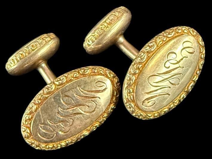 14k Gold Civil War cufflinks: 14k Gold Civil War Montgomery cufflinks. Approx. 4.9 grams.