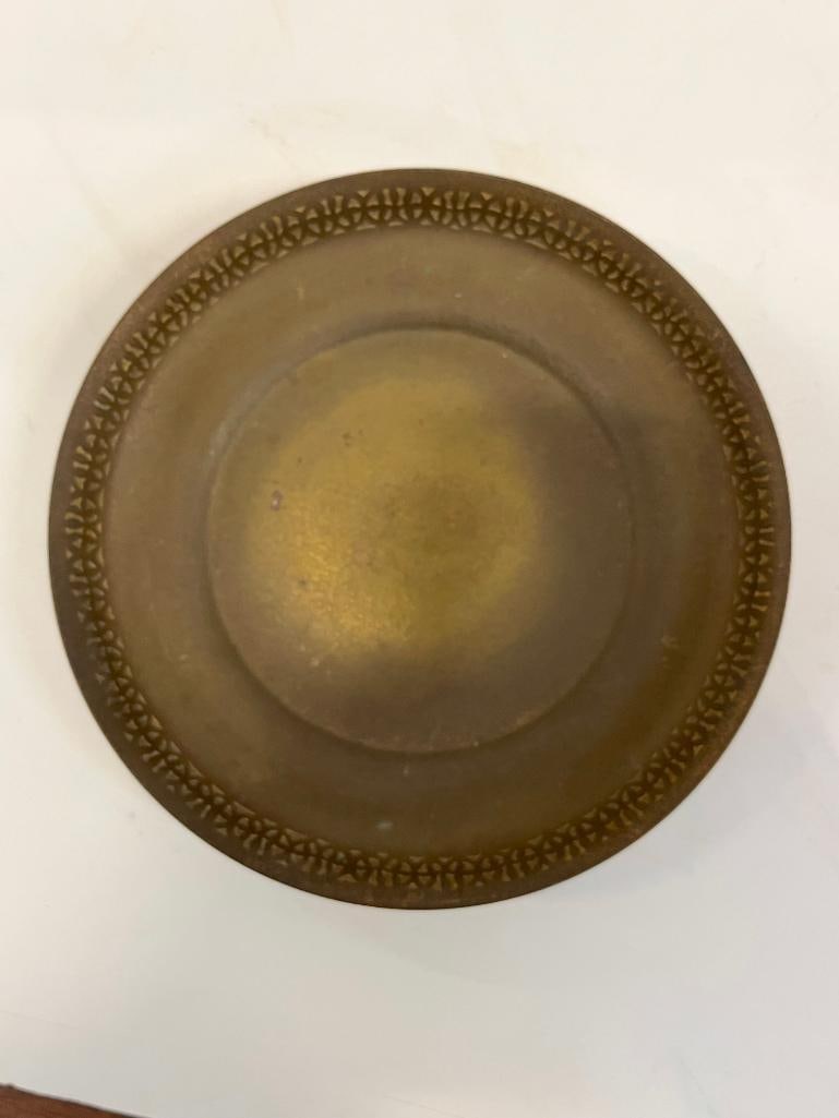 3 Tiffany Studios Bronze plates - 2