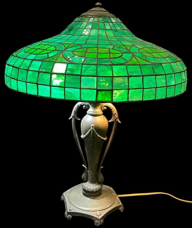 Antique Leaded Glass Shade on Classique base: Antique Leaded Glass Shade on Classique base. Approx. 22 x 17 x 17 inches.