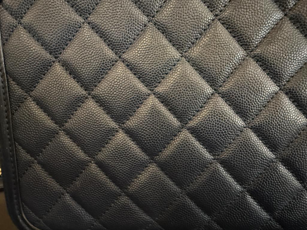 CHANEL Filigree Vanity Case - 6