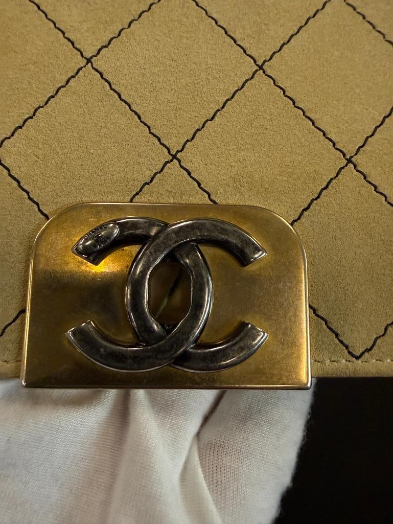 CHANEL Classic Flap Bag - 5
