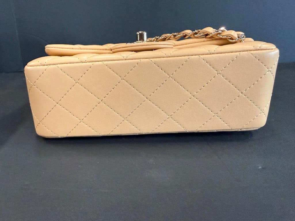 CHANEL Quilted Mini Flap bag - 7