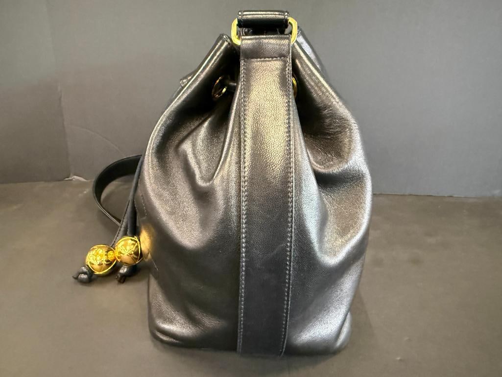 CHANEL Bucket Bag - 6