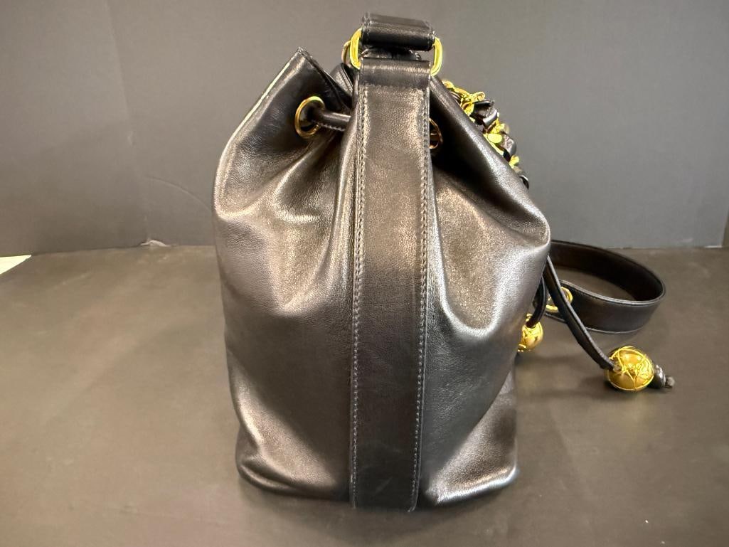 CHANEL Bucket Bag - 8