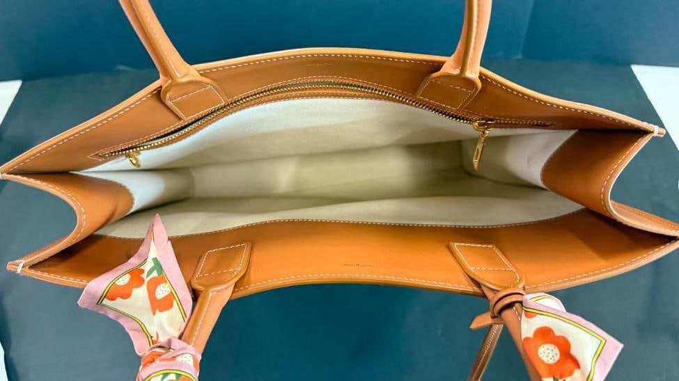 CELINE Vertical Cabas Tote bag - 9