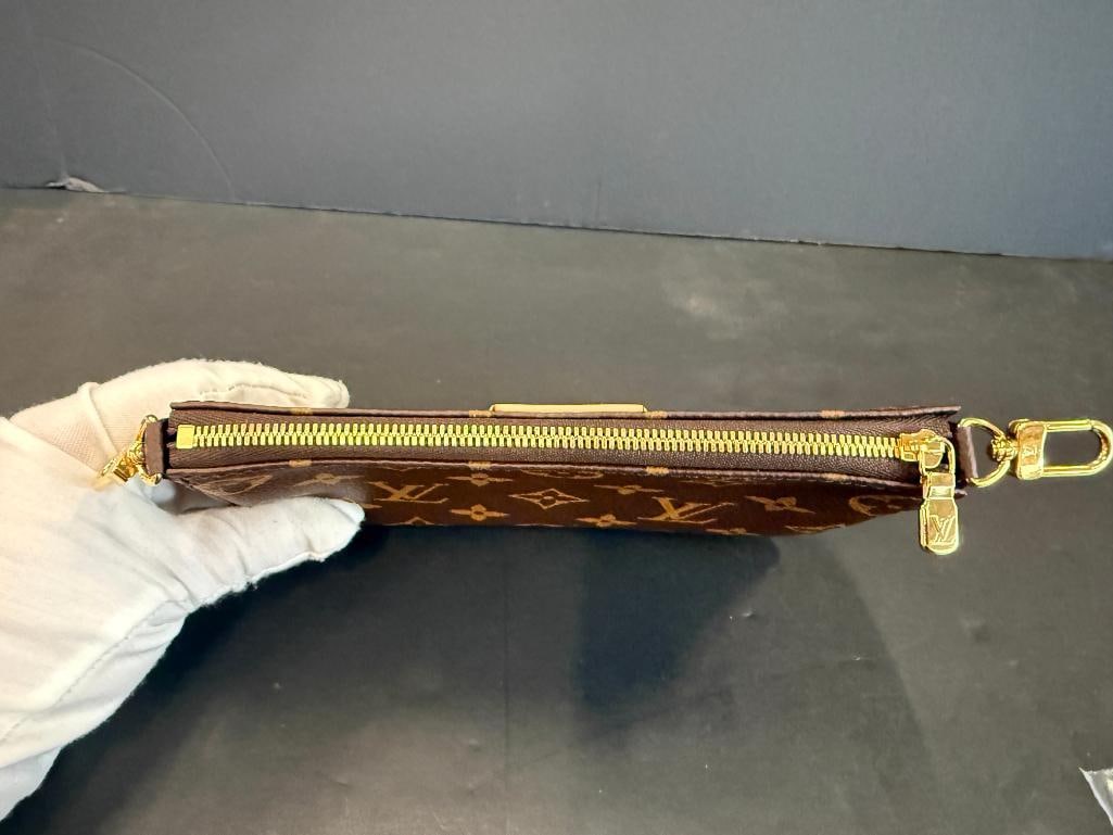 Louis Vuitton Monogram Pochette - 9