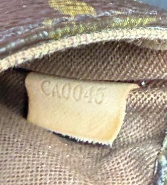 Louis Vuitton Monogram Pochette - 14