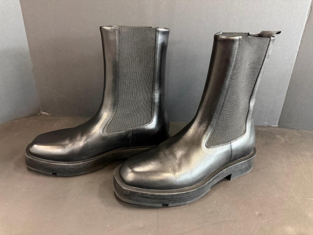 GIVENCHY Chelsea Squared Ankle Boots - 5