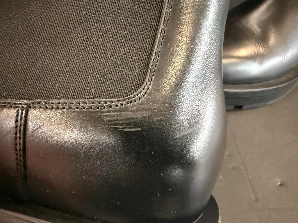 GIVENCHY Chelsea Squared Ankle Boots - 9