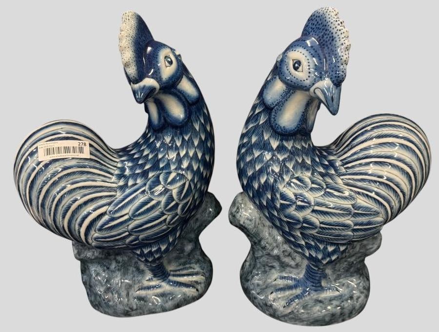 Pair of large ceramic Roosters (1 of 6)