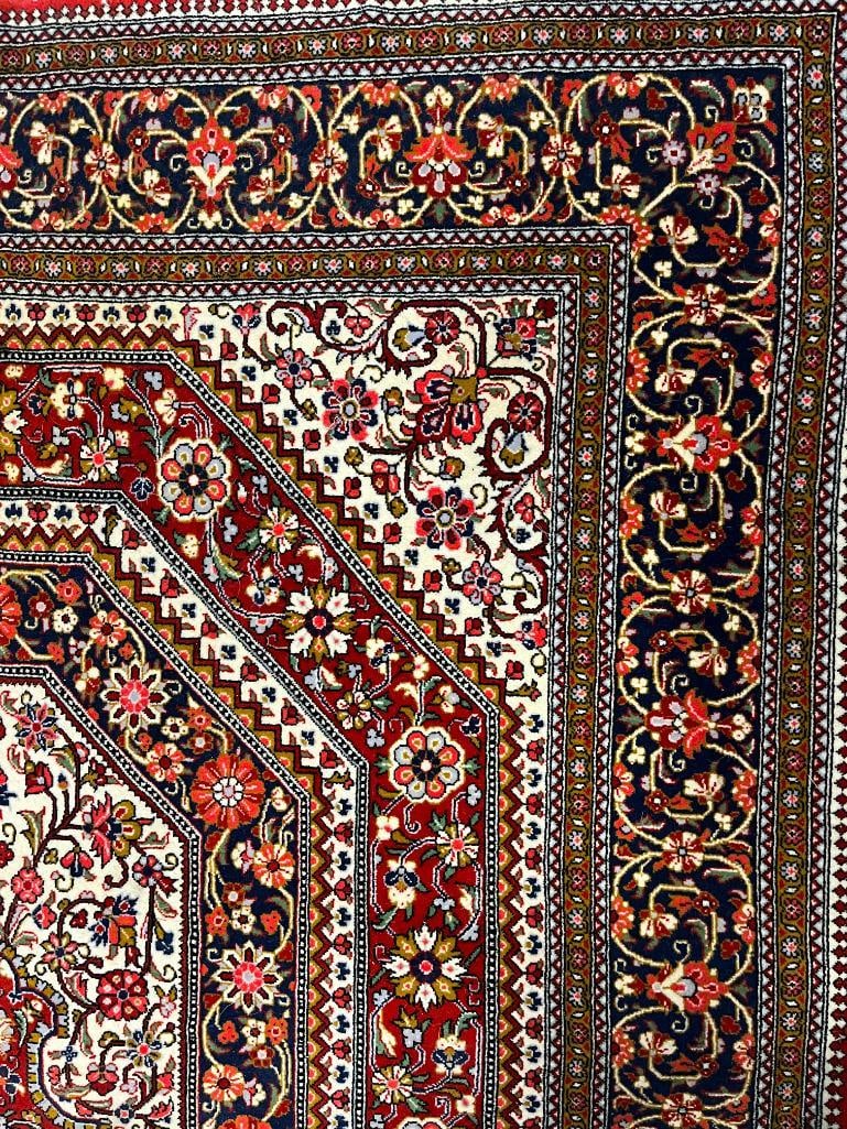 Handmade Persian rug - 6