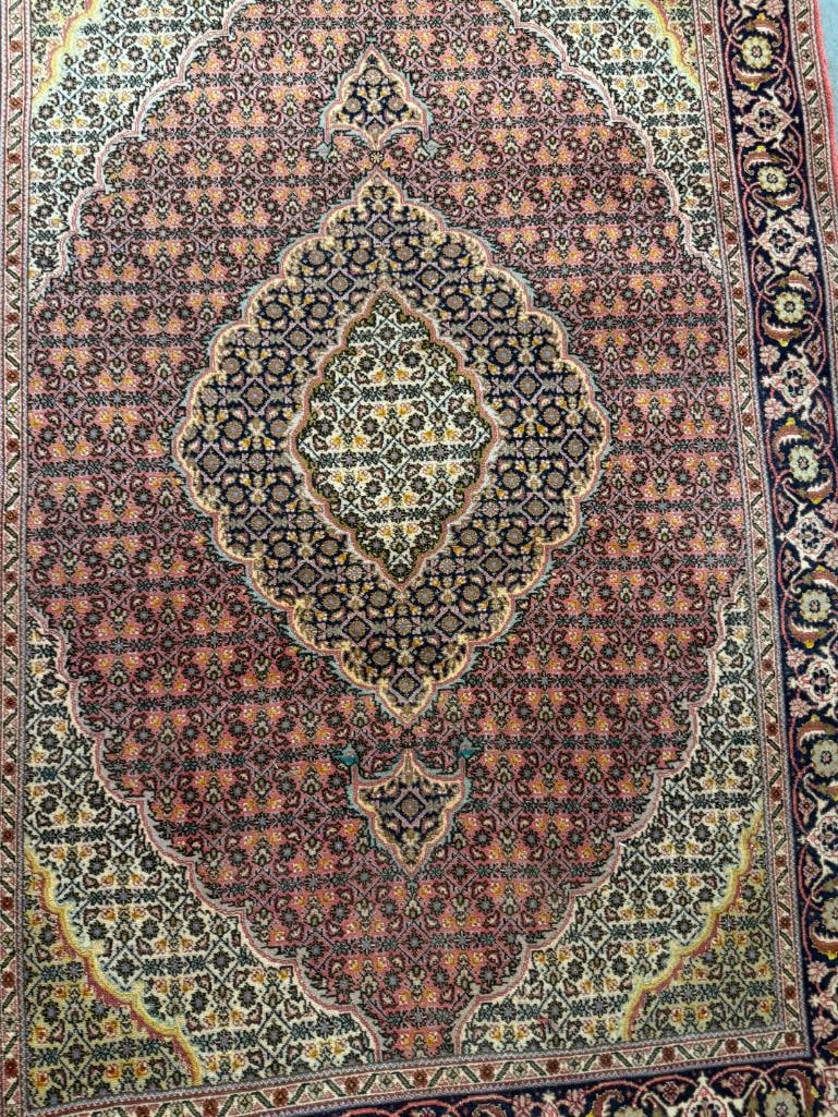 Handmade Tabriz Oriental rug - 2