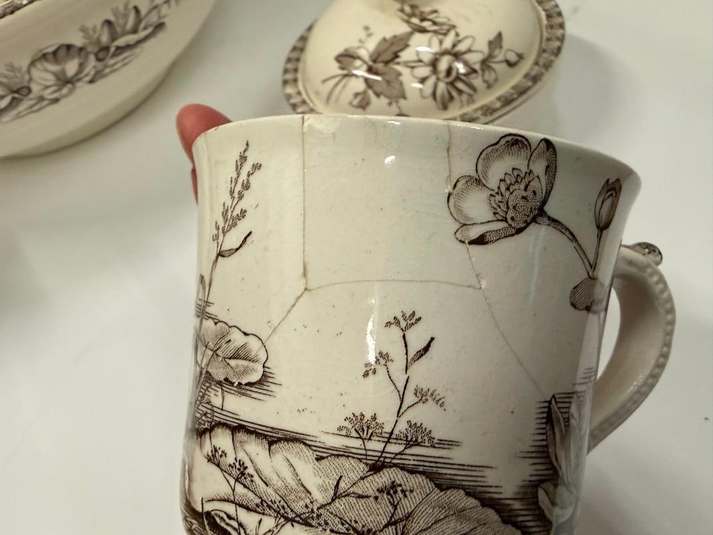 Bell Pottery and T&R Boote Transferware - 11