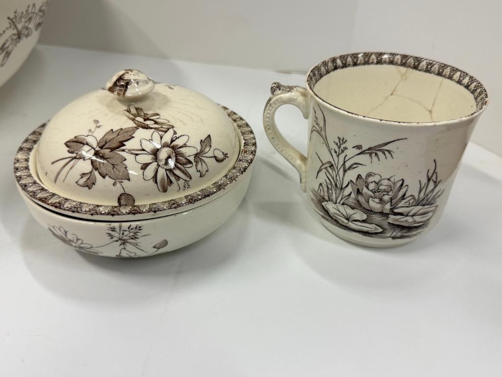 Bell Pottery and T&R Boote Transferware - 7