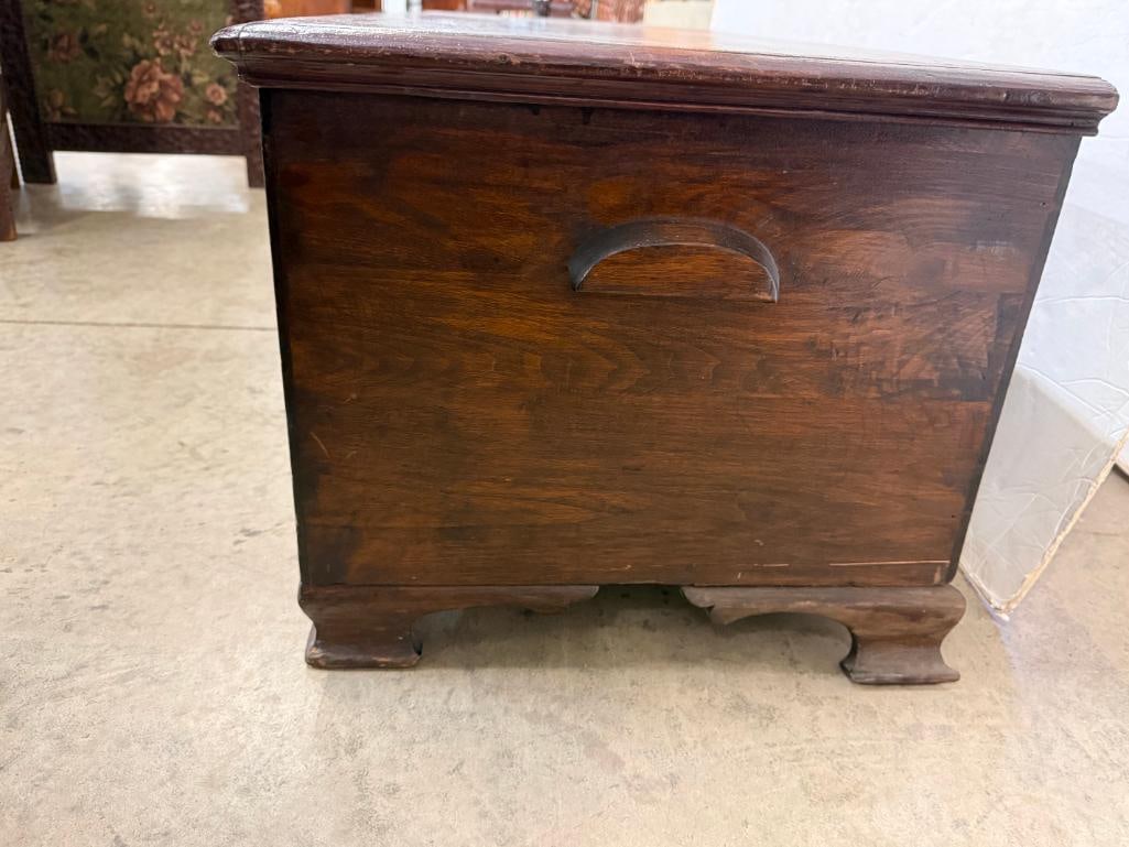 Antique Cedar Chest - 5