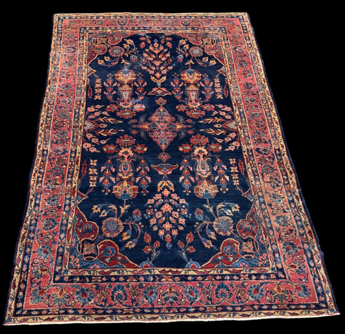 Antique Persian Sarouk rug (1 of 13)