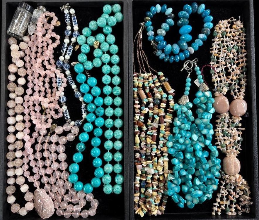 8 Costume Jewelry Necklaces: 8 Costume Jewelry Necklaces, stones, beads etc.