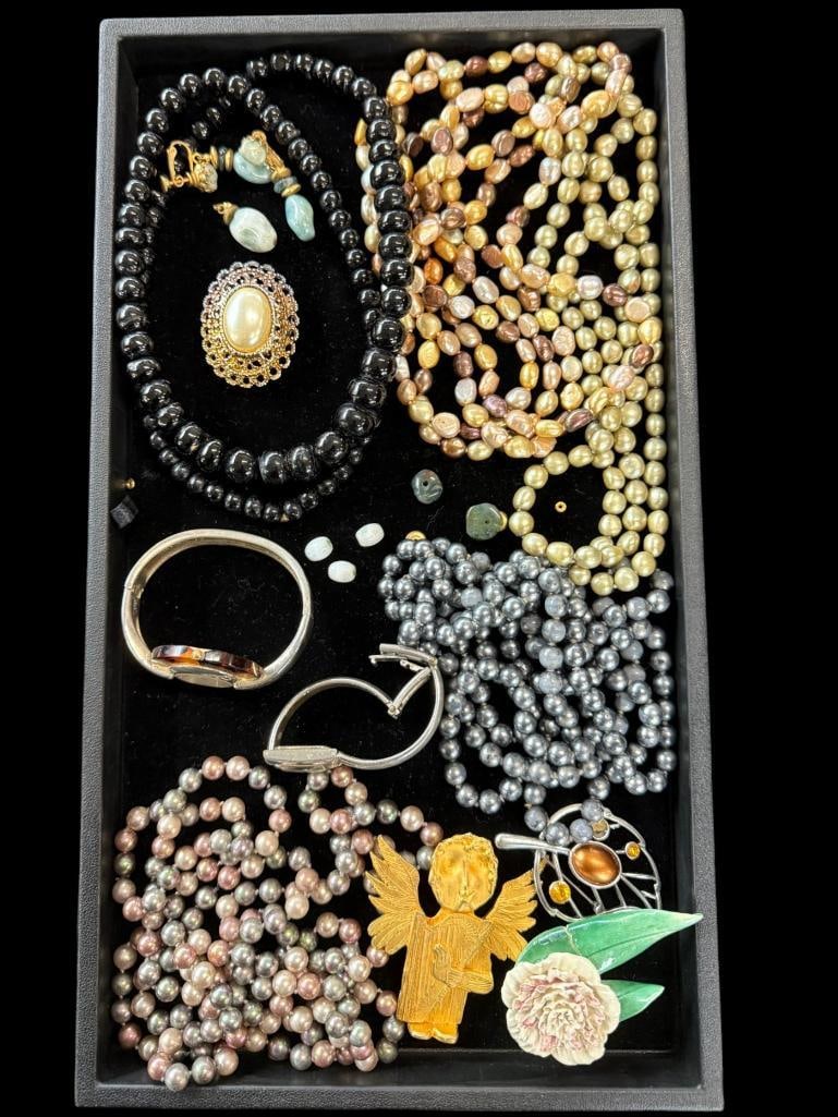 Costume Jewelry Necklaces, pins, watches etc. (1 of 4)