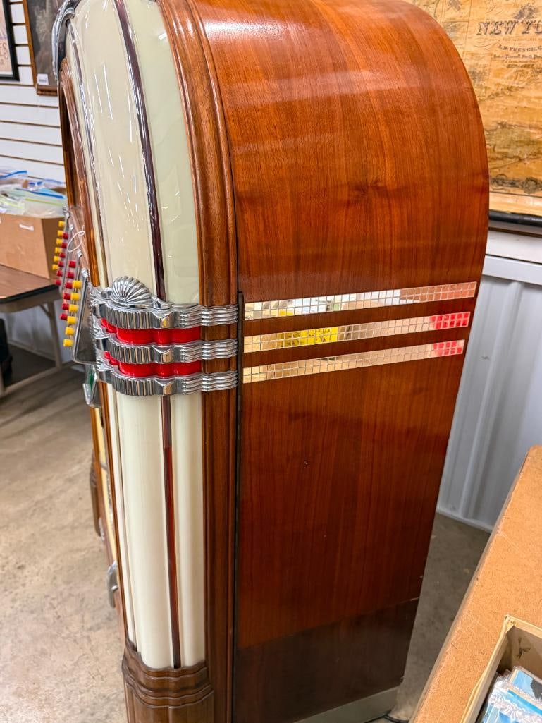 Wurlitzer Model 1015 Bubbler Jukebox - 12
