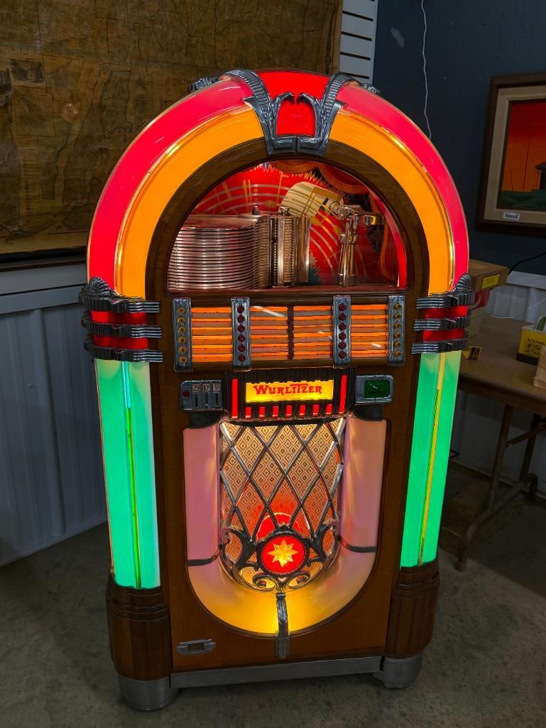 Wurlitzer Model 1015 Bubbler Jukebox - 2