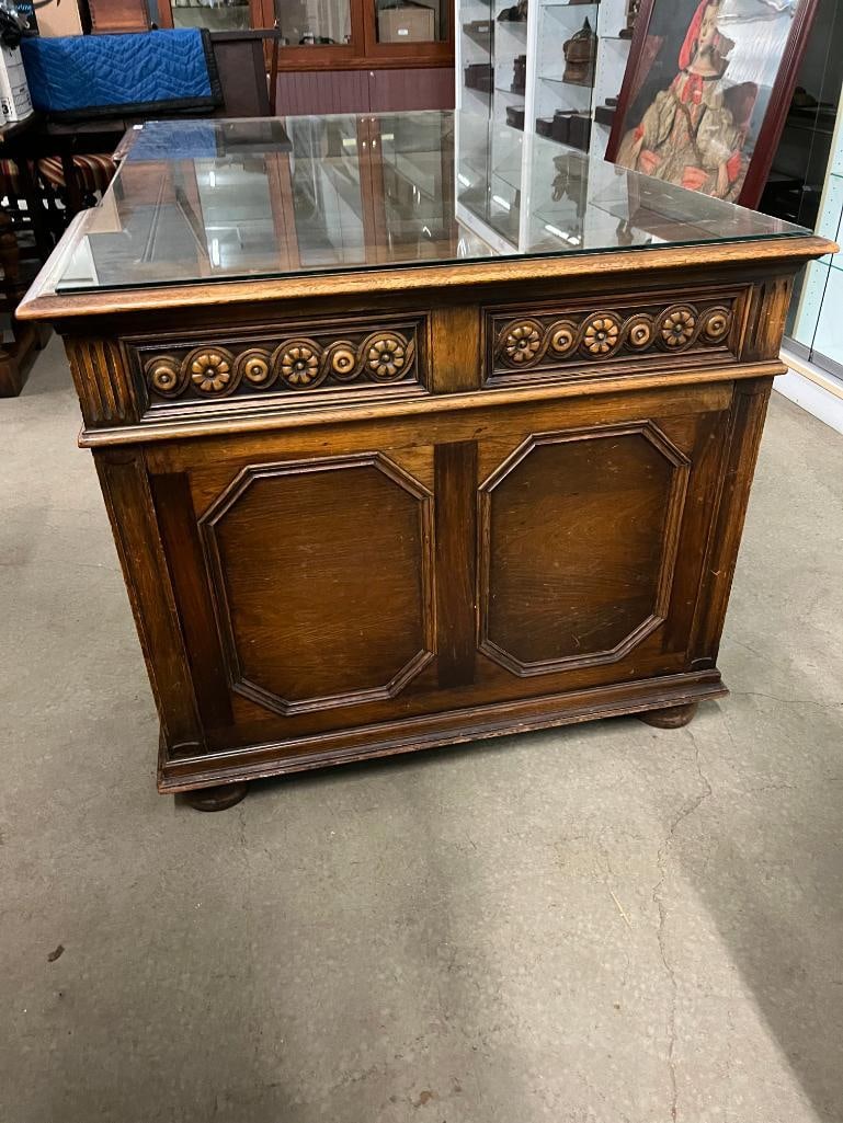Kittinger Oak Desk - 3