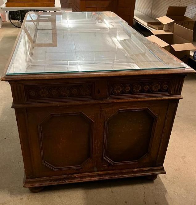 Kittinger Oak Desk - 5