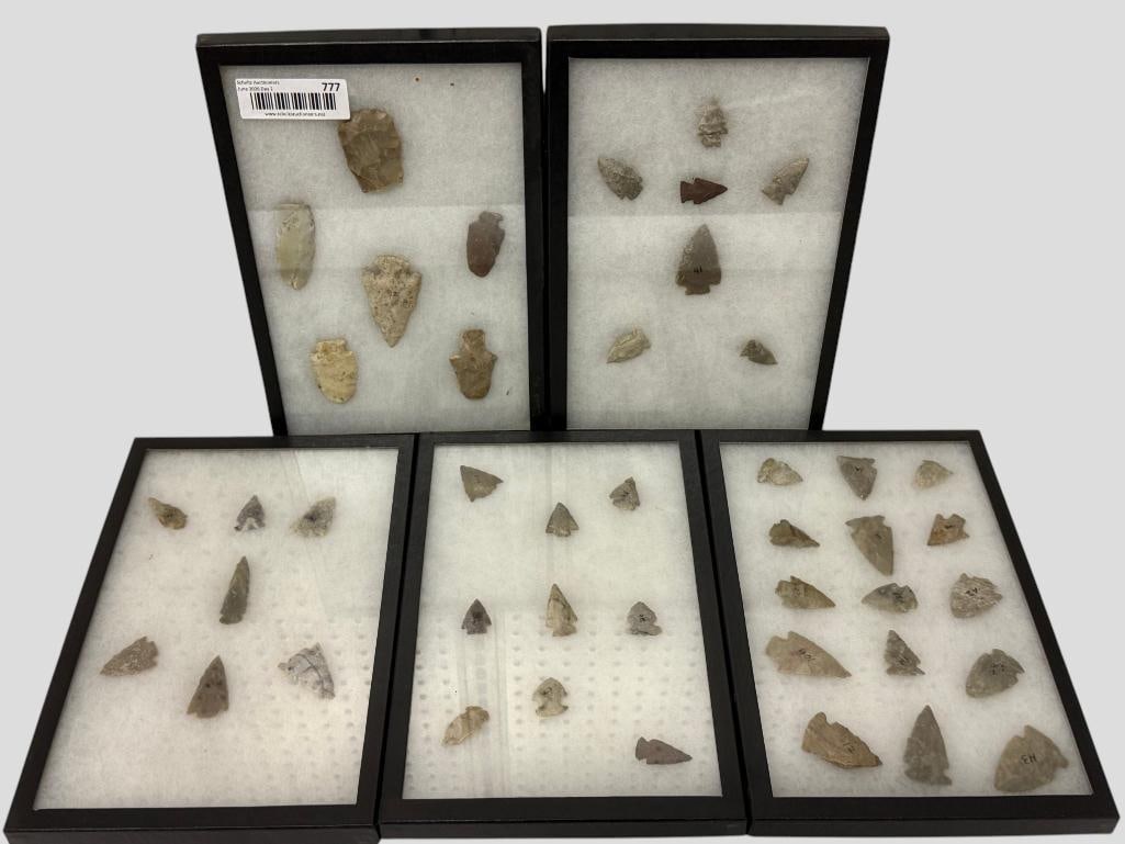 Collection of Native American arrowheads (1 of 6)