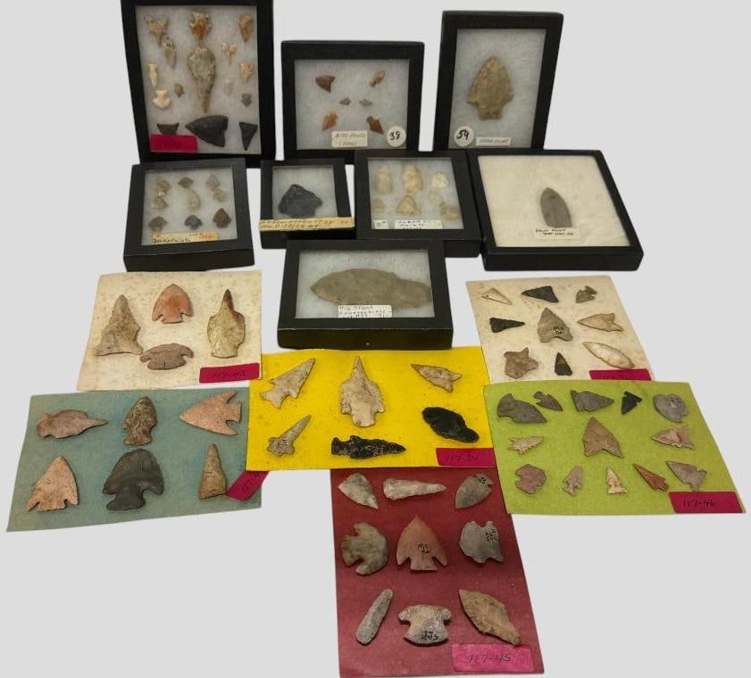 Collection of Native American arrowheads and Points (1 of 7)