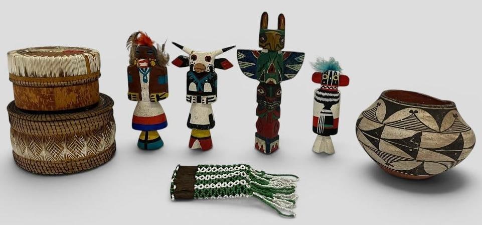 Native American Kachina dolls, pottery and more (1 of 9)