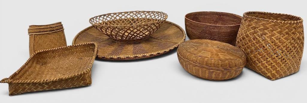 7 Native American baskets (1 of 9)