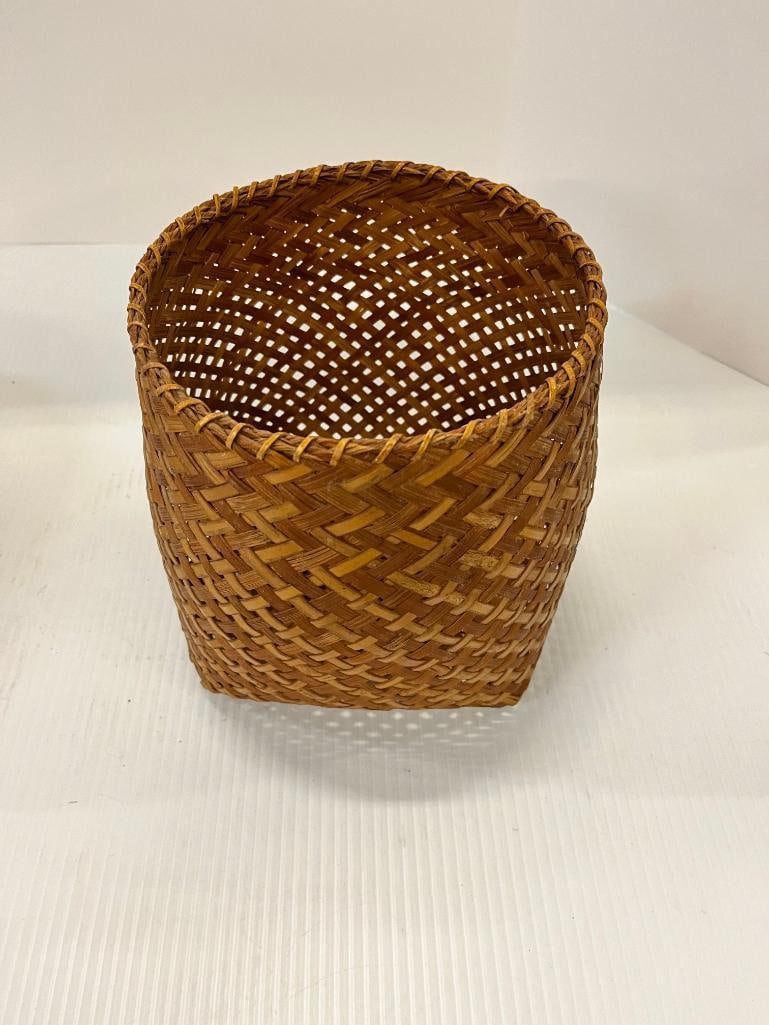 7 Native American baskets - 6