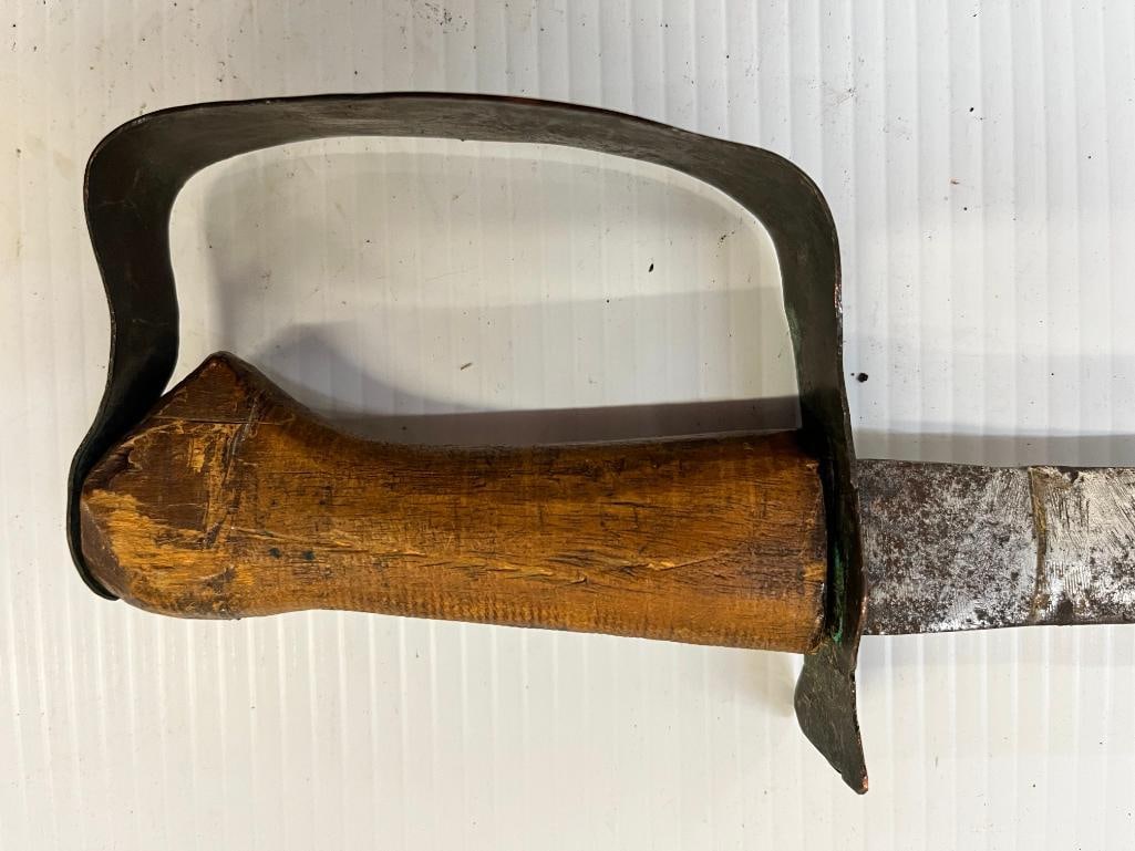2 D Guard Knives - 6