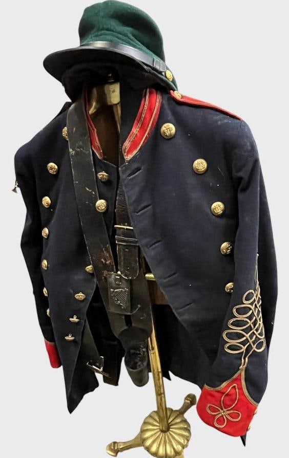 Musicians Uniform Coat and more: Musicians Uniform Coat, belt, kepi, flag holder with Irish Brigade plaque and bugle pin.
