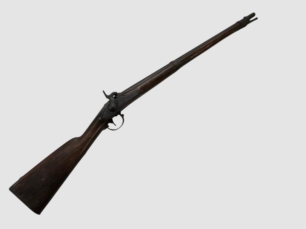 B. Flagg Millbury 1849 marked Musket: B. Flagg & Co Millbury Mass 1849 marked Musket. Overall length approx. 48.5 inches.
