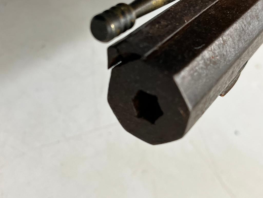 Unknown Rifle with scope - 10
