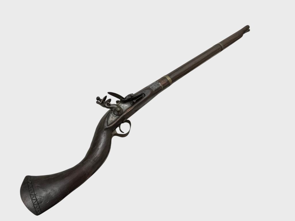 Antique Flintlock Camel gun: Antique Flintlock Camel gun. Lion on lock plate. Overall length approx. 48.5 inches..