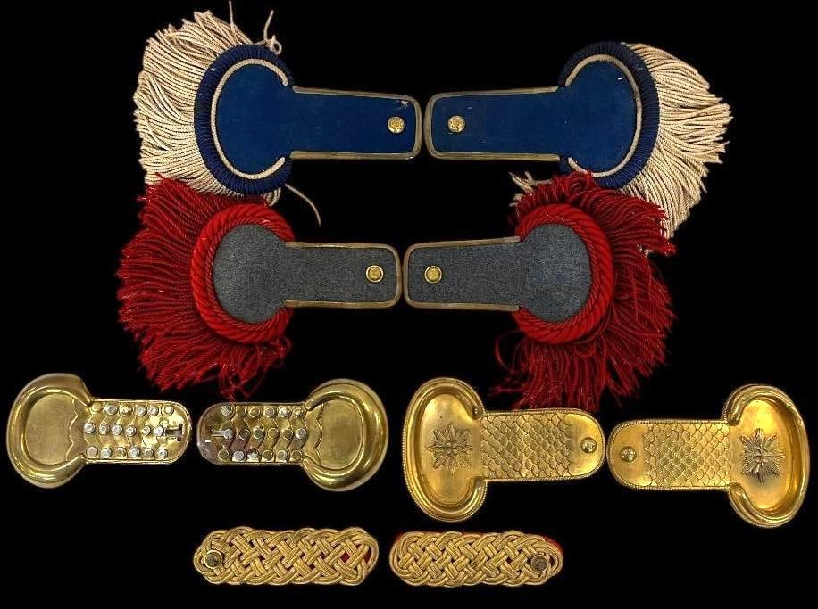 5 Pairs Shoulder Epaulettes (1 of 12)